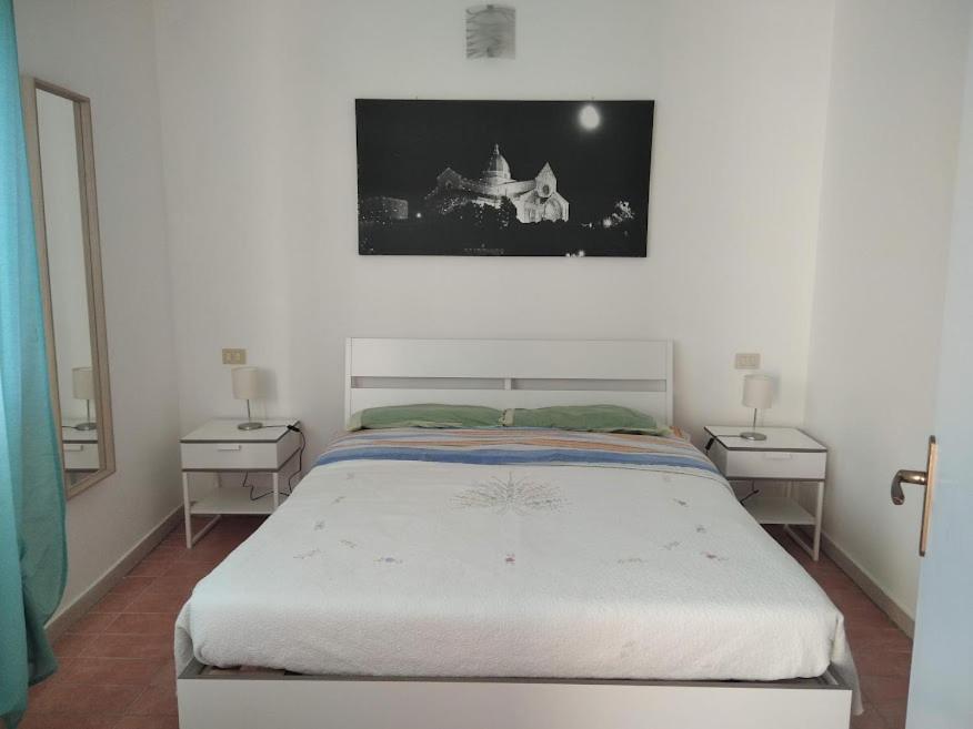 37 Nodi Apartment Ancona Exterior foto